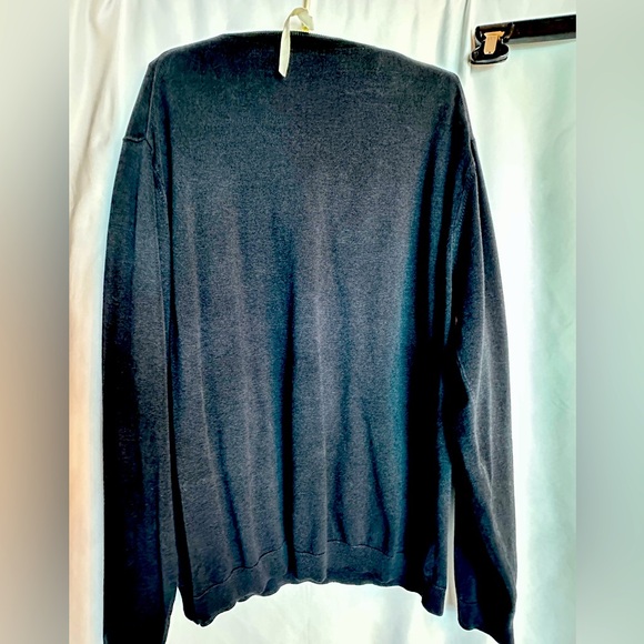 Clairborne Luxe Silk Blend Sweater in Black - Long Sleeves Modern Fit Size Large - Picture 2 of 6